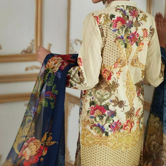 Pakistani Brand So Kamal Embroidered Suit - Picture 3 of 5